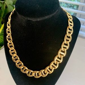 18” gold tone link necklace